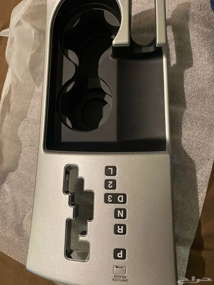 ديكور قير مع حامل الاكواب كامل جديد لهونداي لنترا 2008 5