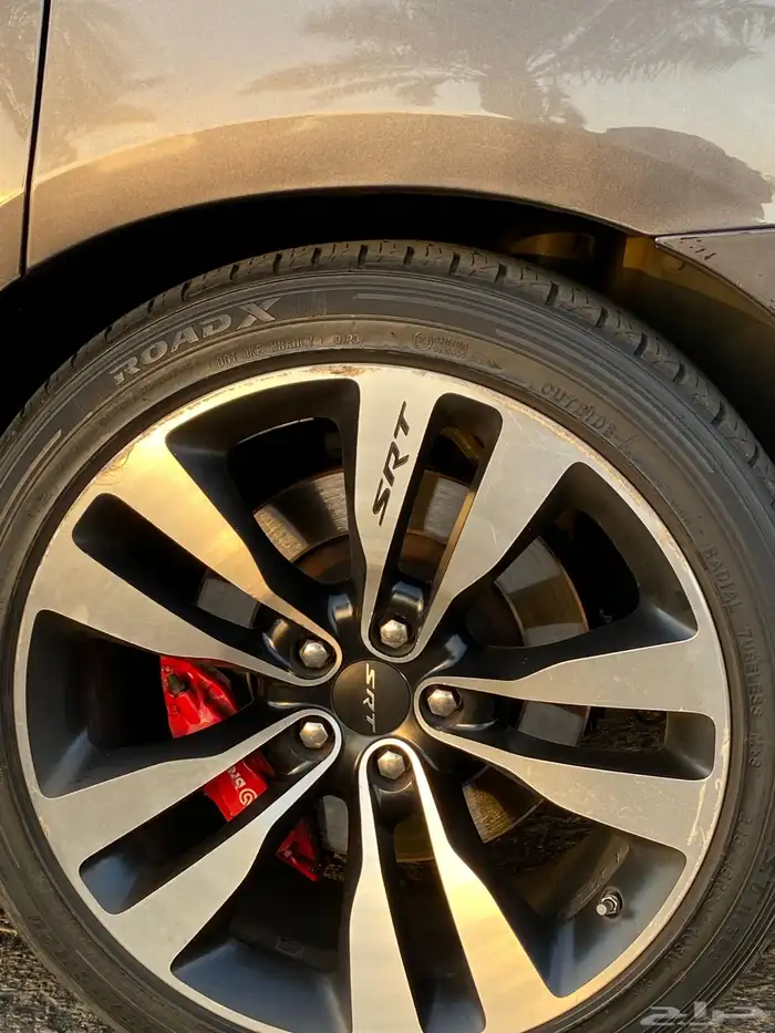 Charger SRT 2014 ممشى قليل 25
