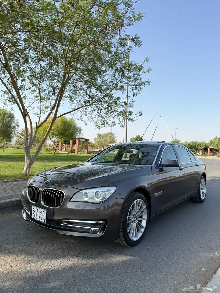 BMW 730LI ممشى قليل 3