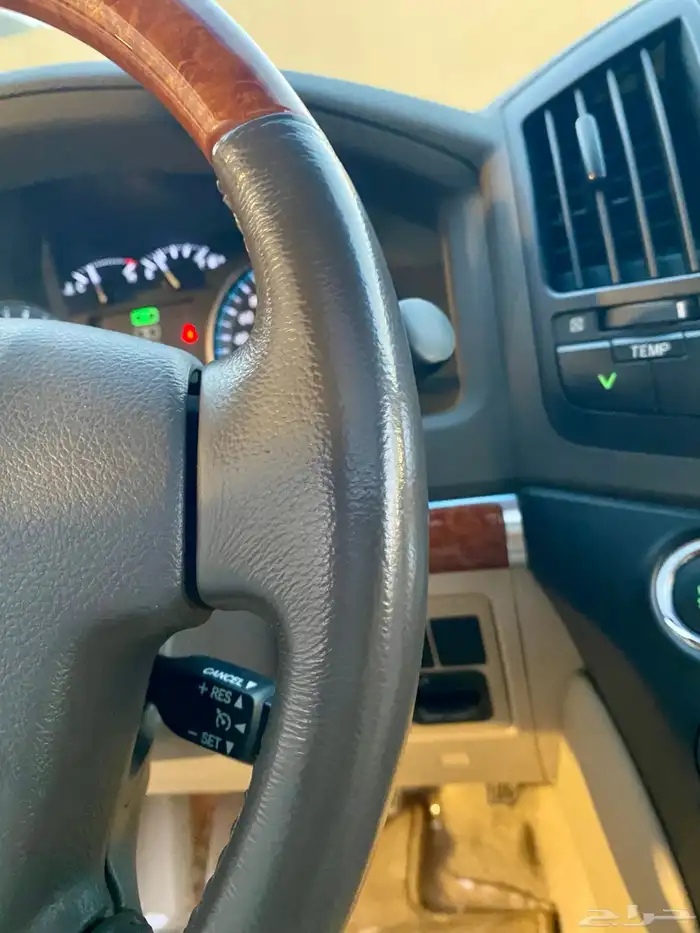 تويوتا لاند كروزر 2015 30