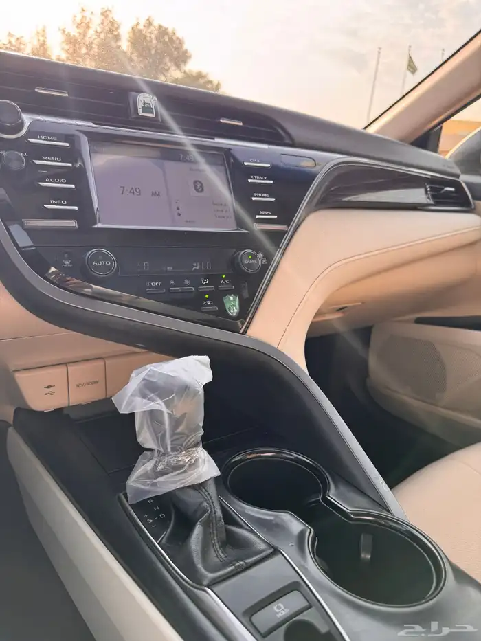 كامري 2020 GLE فل كامل 32