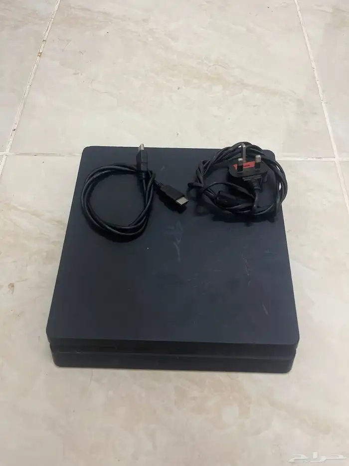 سوني بلايستيشن 4 سليم 1تيرا 0