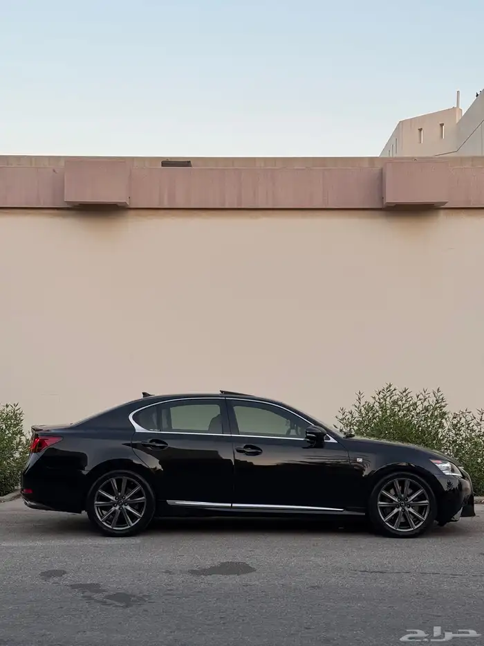 لكزس GSF 350 موديل 2014 3