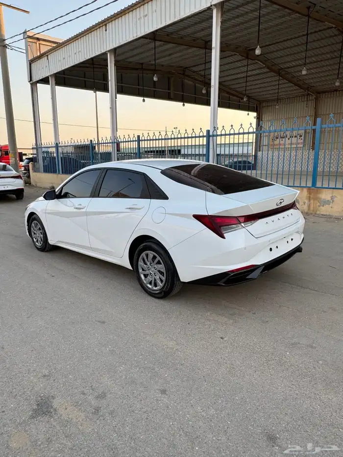 الانترا 2021 بنزين 3