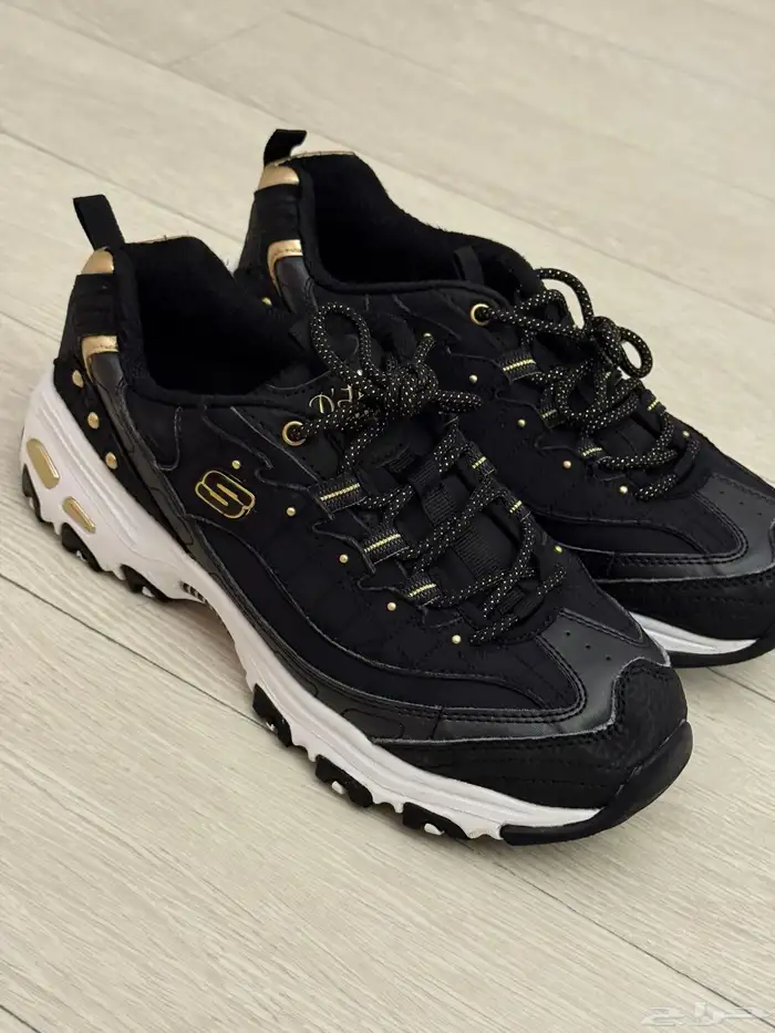 جزمة سكيتشرز أصلية مستعملة بس نظيفة 0