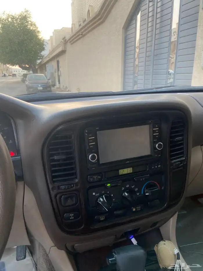 لاندكروزر 11