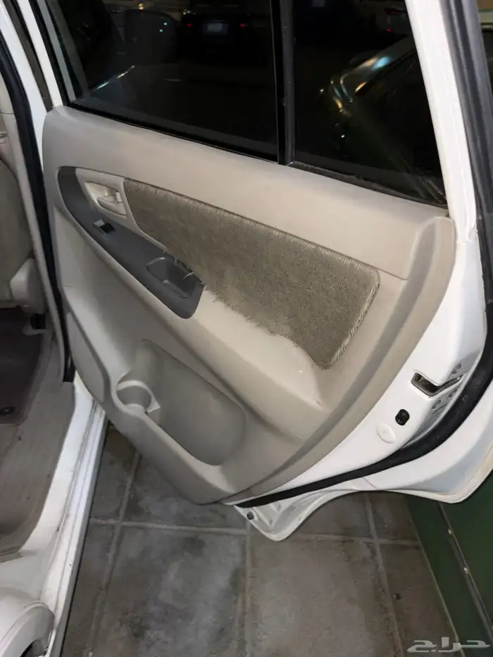 تويوتا أنوفا مديل 2012 استخدام شخصي 9