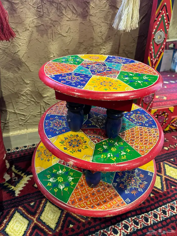 طاولات هنديه مشب 0