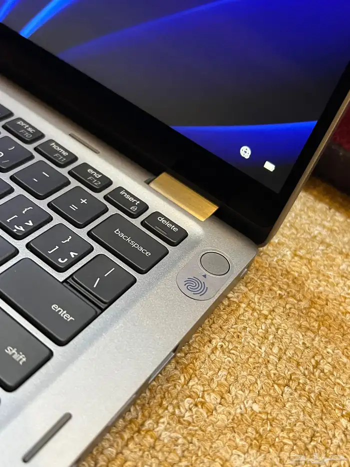 2-in-1 DELL Latitude لابتوب ديل شبه جديد 11