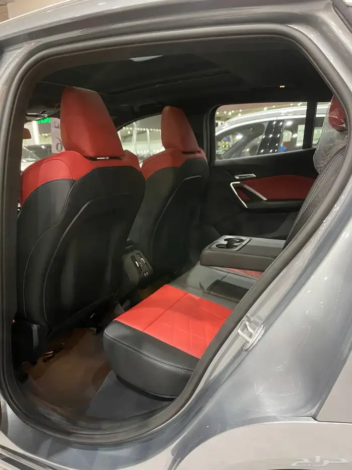 بي ام دابليو Kit m X2 SDRIVE 18i 2026 11