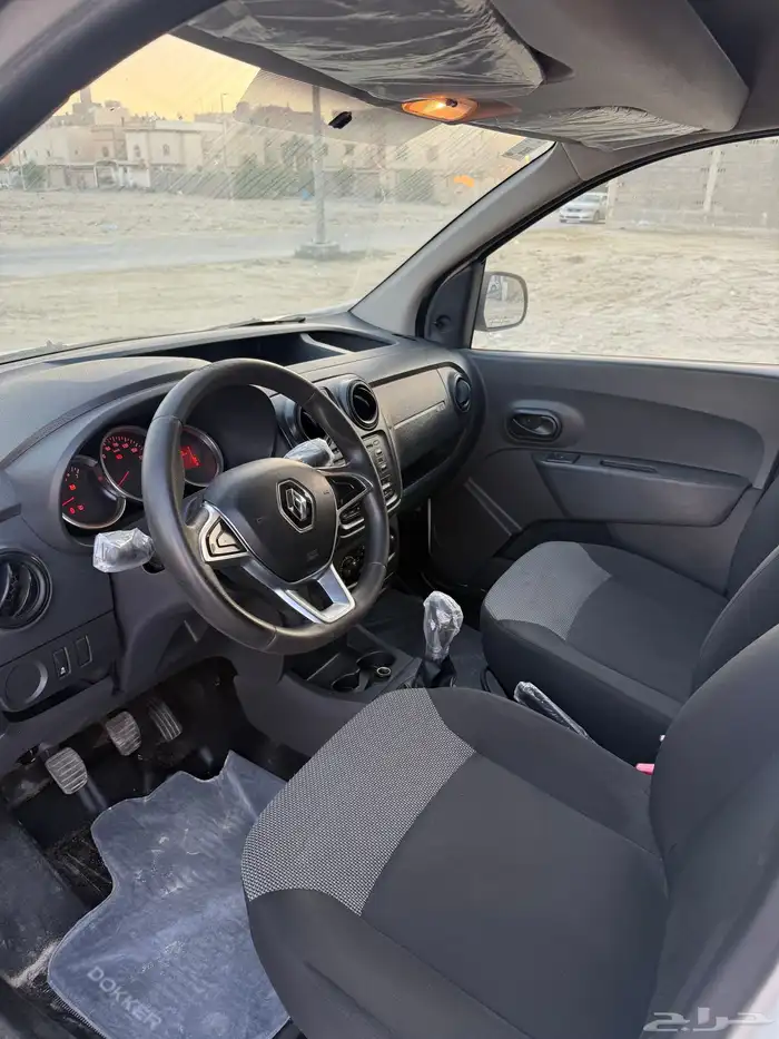 رينو دوكر موديل 2022 5