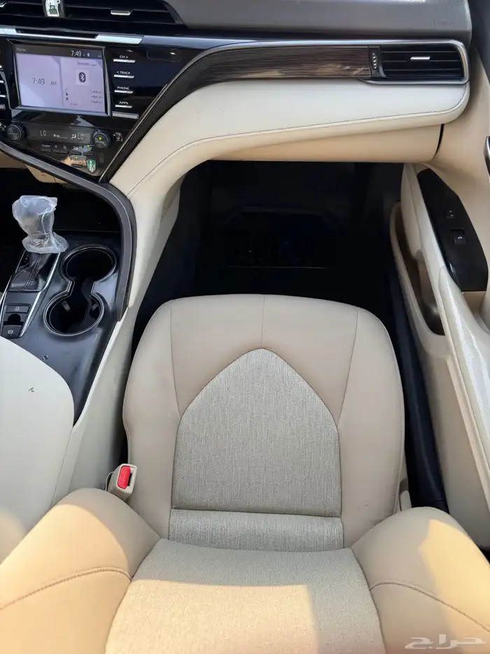 كامري 2020 GLE فل كامل 29