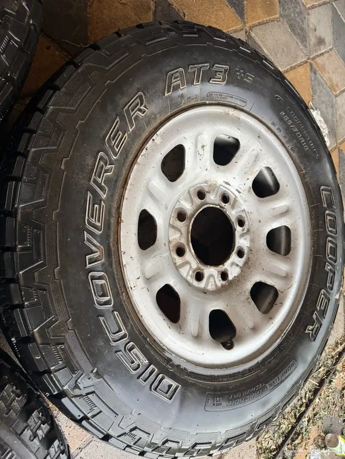 سييرا جنوط HD2500 للبيع 2013 3