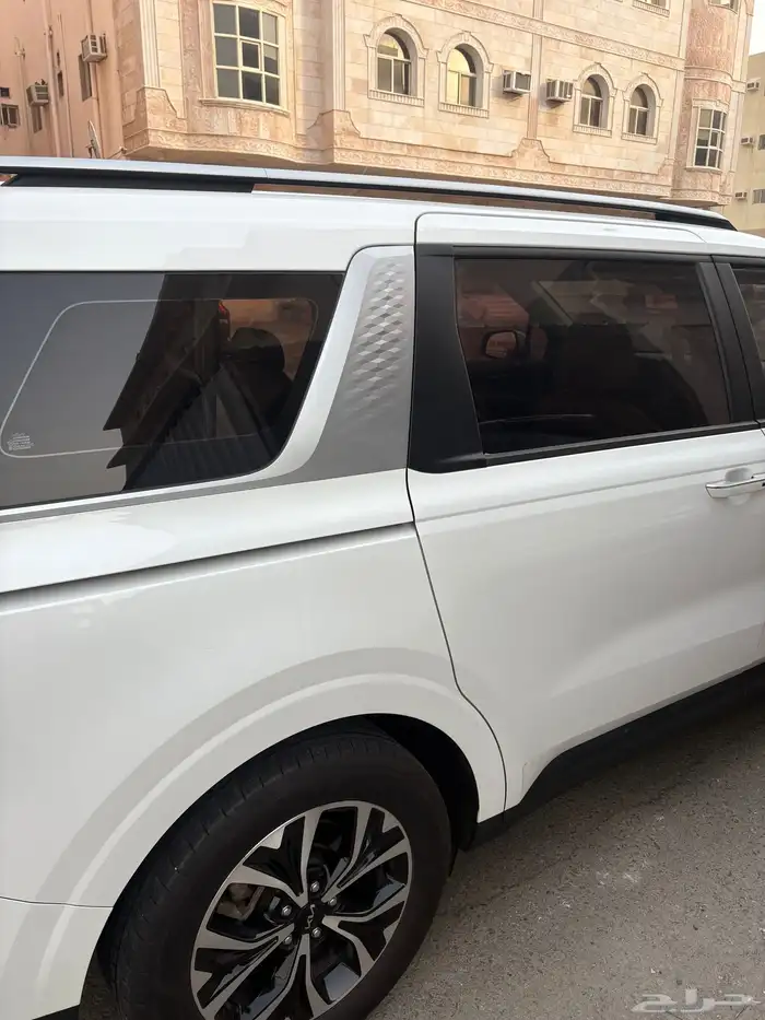 كيا كرنفال 2022 ديزل وكالة 0