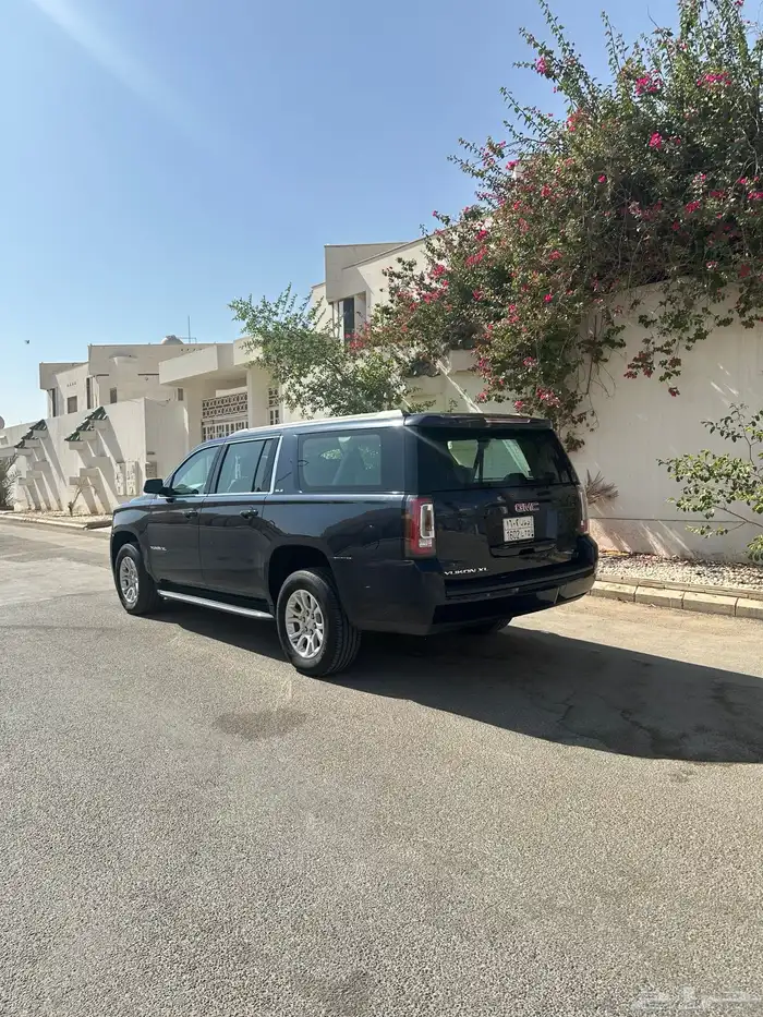 جي ام سي يوكن XL وكاله sle 1