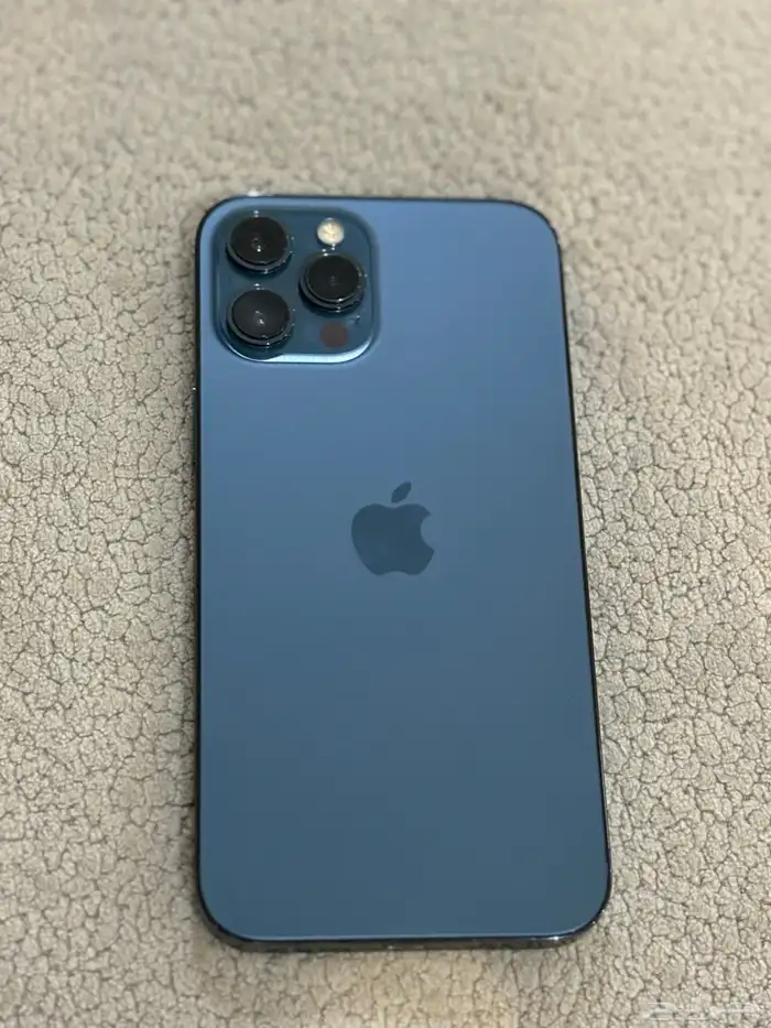 12 برو ماكس iPhone 0