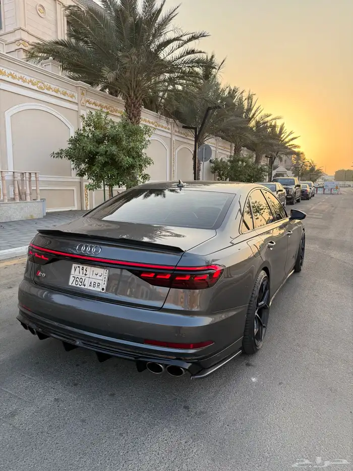 اودي S8 موديل 2021 وارد سعودي كالجديدة عالضمان 0