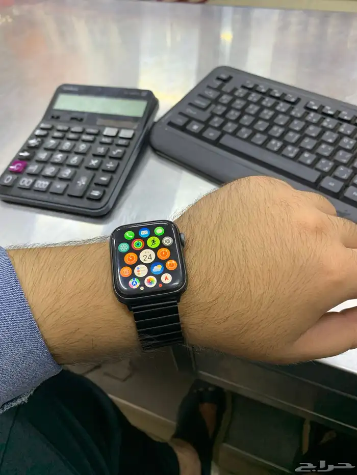 ايفون ساعه ابل 1