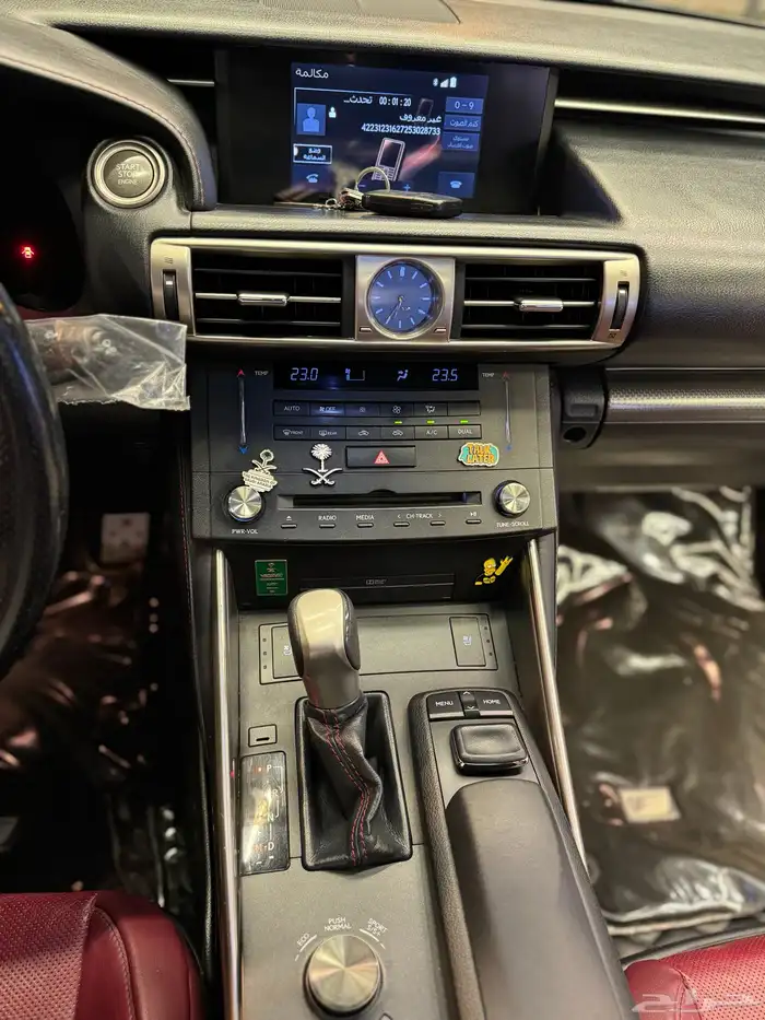 لكزس is350 F سبورت نظيف 16
