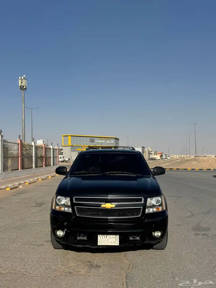 شفرولية تاهو 2012 اسود نظيف 1