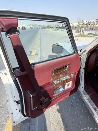 كاديلاك كلاسيك موديل 1990 index