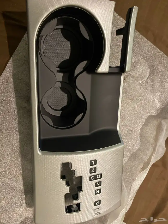 ديكور قير مع حامل الاكواب كامل جديد لهونداي لنترا 2008 0