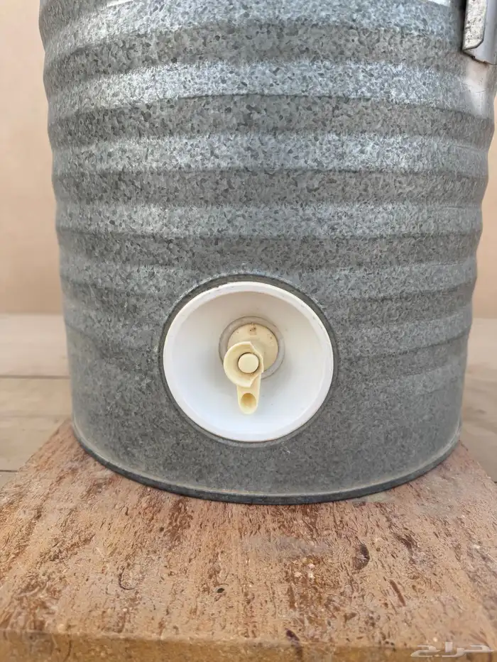 ترمس ماء قديم ( iqloo ) امريكي 2