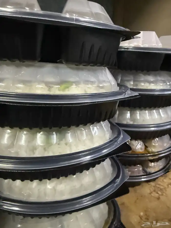 توزيع وجبات صدقة مغلفة( ابيع) 1