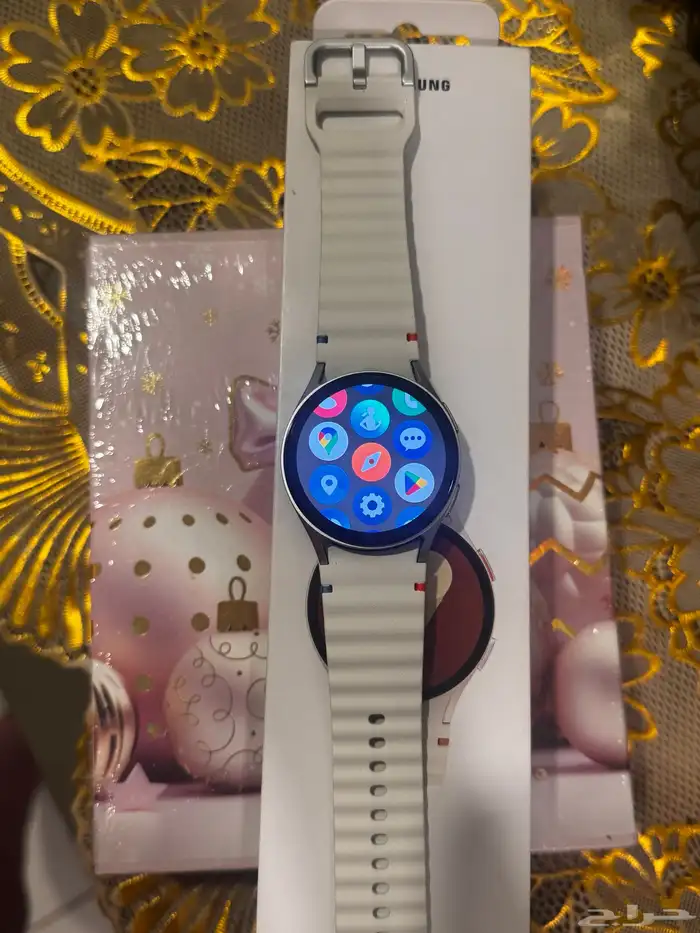 ساعه سامسونج وتش 7 سعرها ع التطبيق 600 ريال بعرضها ع 450 1