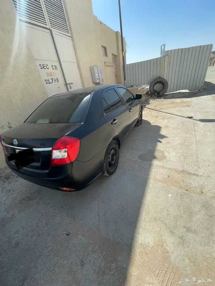 البيع سيارة نوع جيلي gc6 قير عادي 9