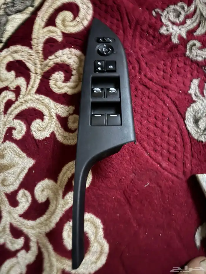 لوحة مفتايح وعصا جير تومتيك هنداي اكرز 2