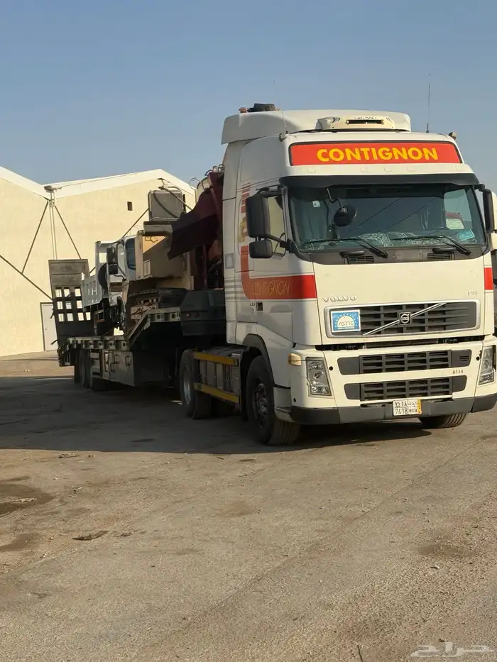 لوبد لنقل المعدات في خميس مشيط 0