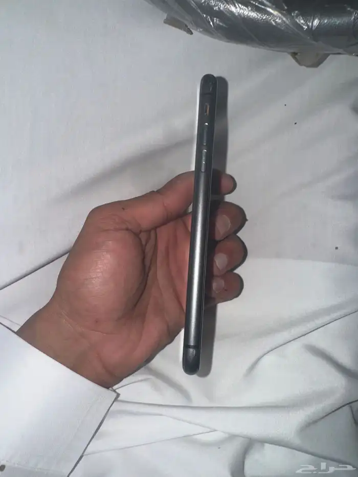 ايفون 11 عادي كل شي وكالة 3