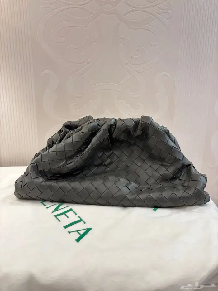 شنطة بوتيقا اصليه استخدام نظيف 0
