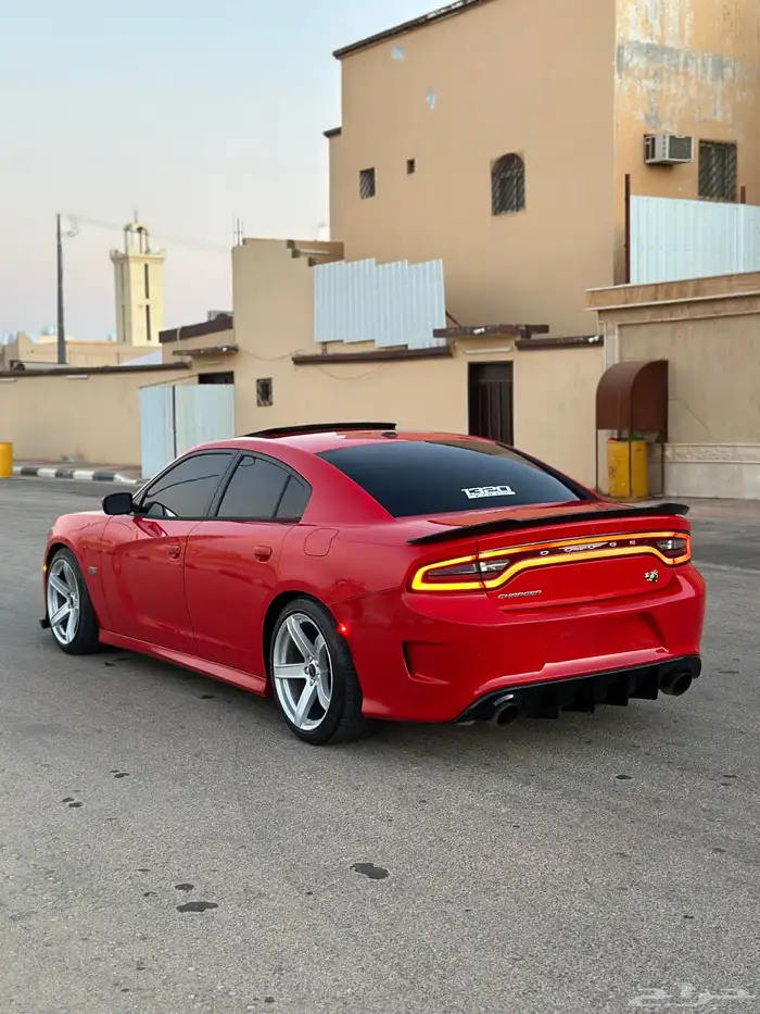 دوج تشارجر 2018 RT 1