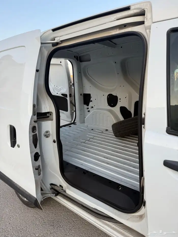 رينو دوكر موديل 2022 4