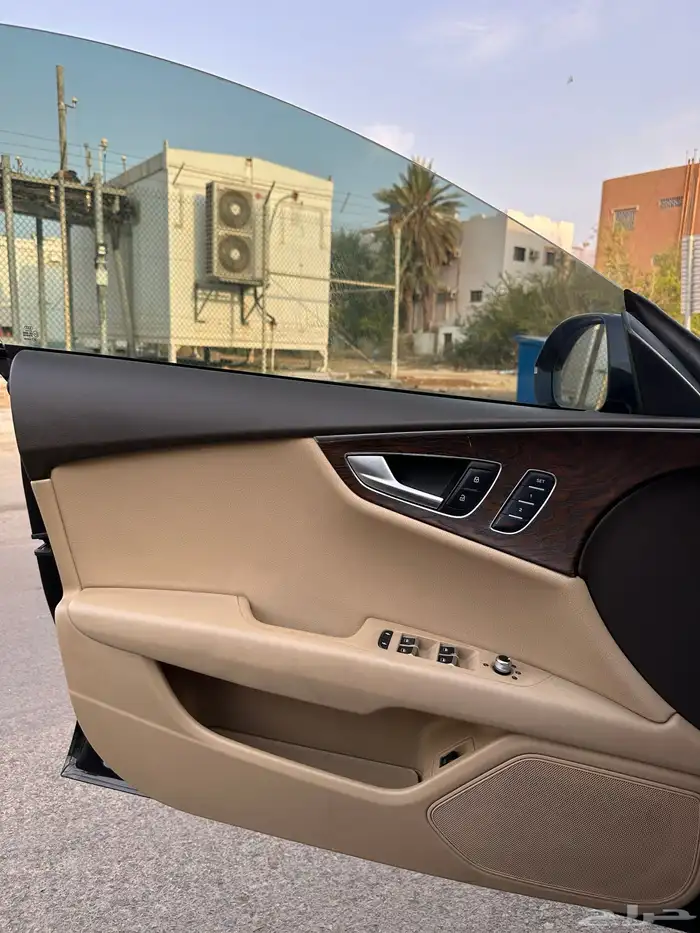 اودي A7 2.8 تنفس طبيعي 17