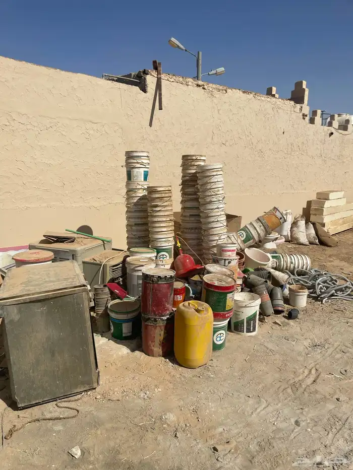 للبيع عفش منوع شينكو وحديد وغيره 5