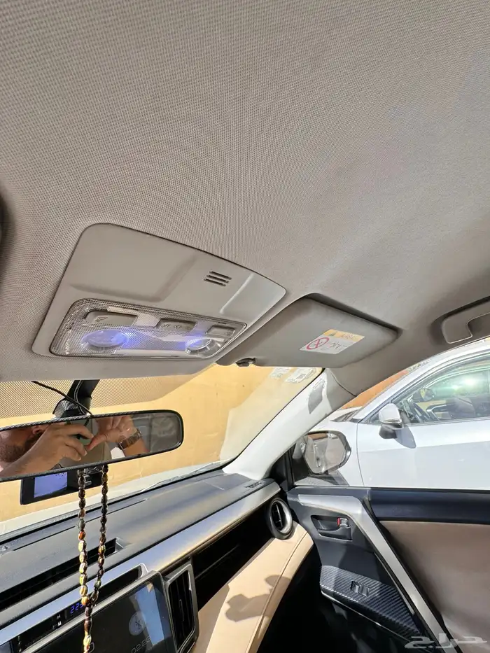 Toyota RAV4 2015 5