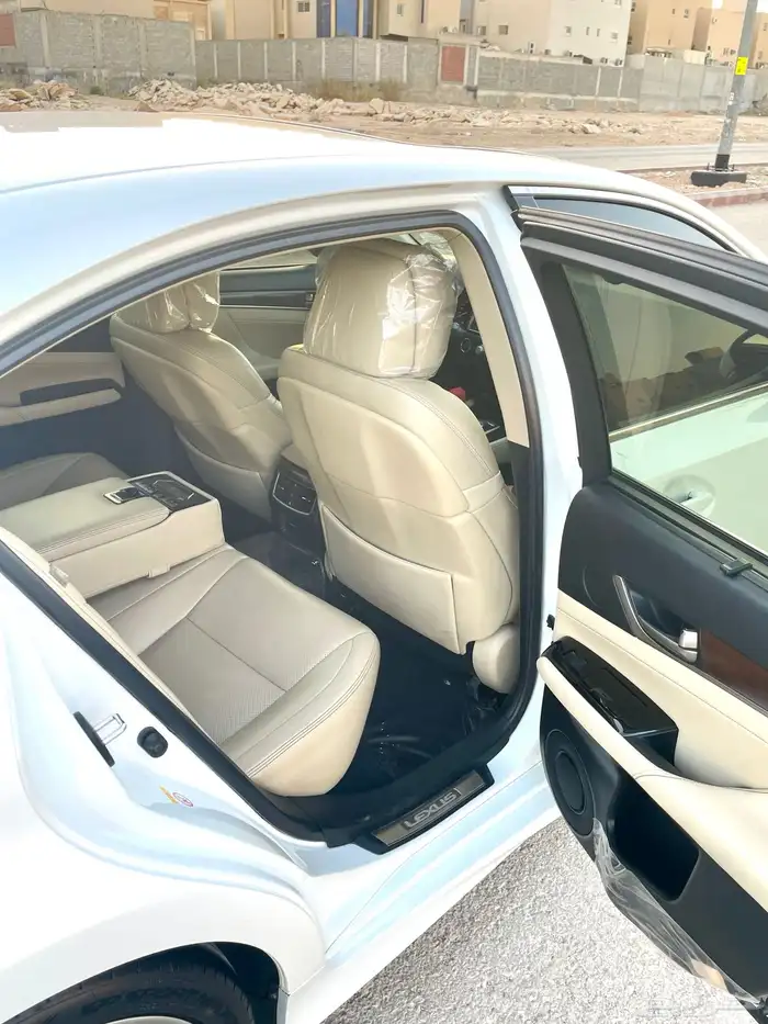 لكزس جي اس GS 350 2014 22