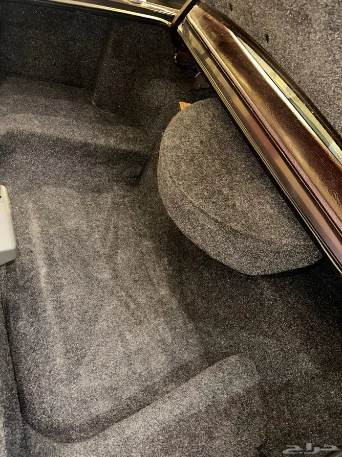 لنكولن تاون كار 1986 مخزن وكالة ( مواصفات خاصة ) 35