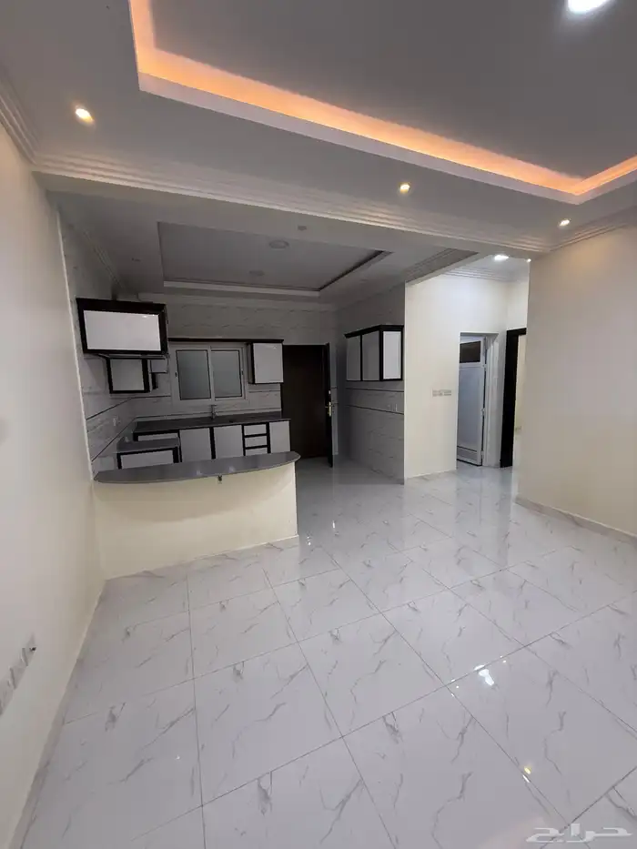 شقة عوائل للايجار بحي الحفيرة ( الجوهرة)ب17400 0