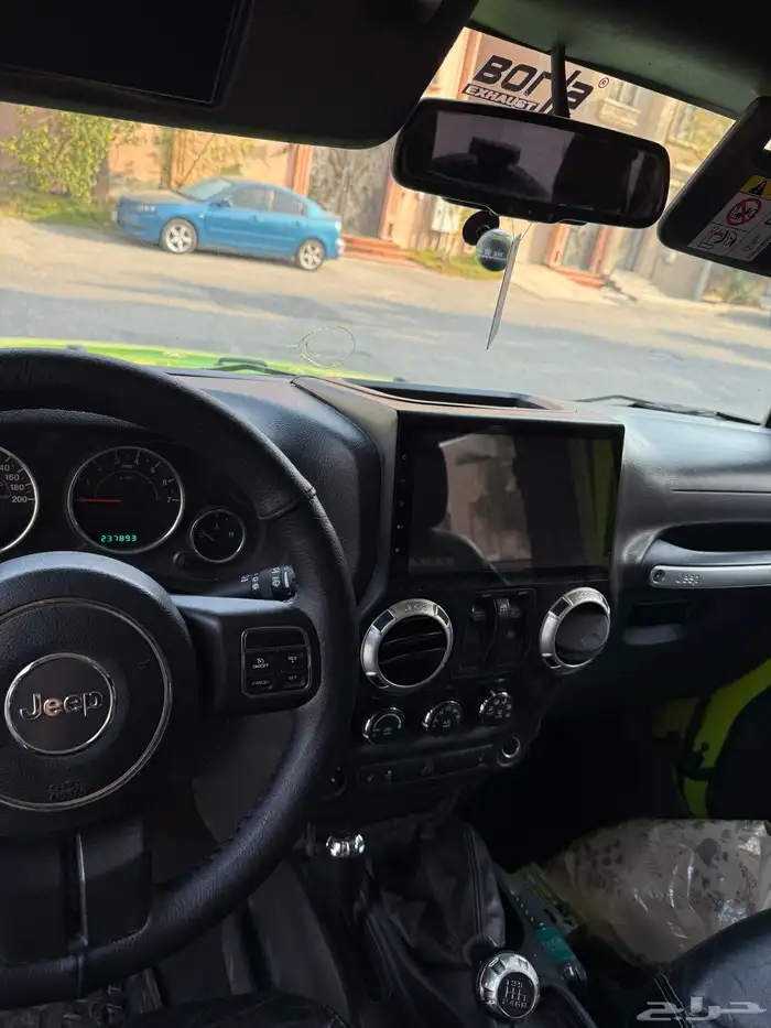 للبيع رانجلر 2013 4