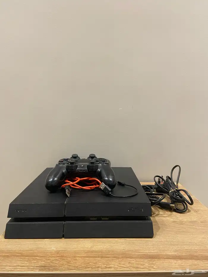 بلايستيشن 4 مع شاشة ويدتين   Playstation 4 4