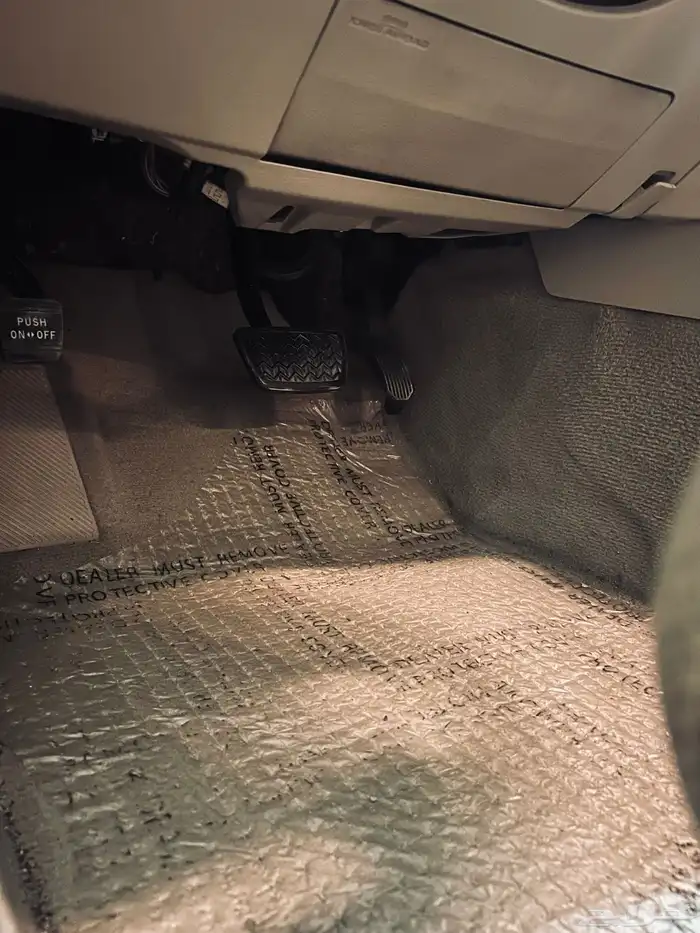 تويوتا أفالون 27