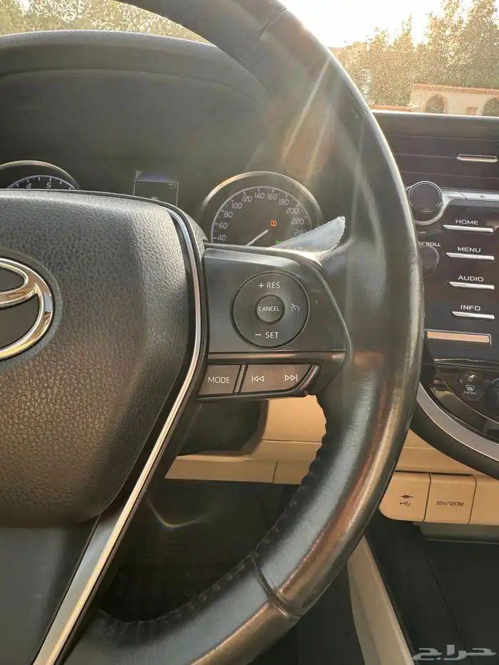 كامري 2020 GLE فل كامل 27