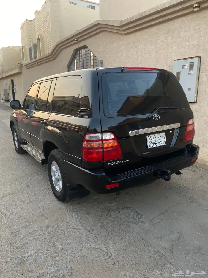 لاندكروزر 17