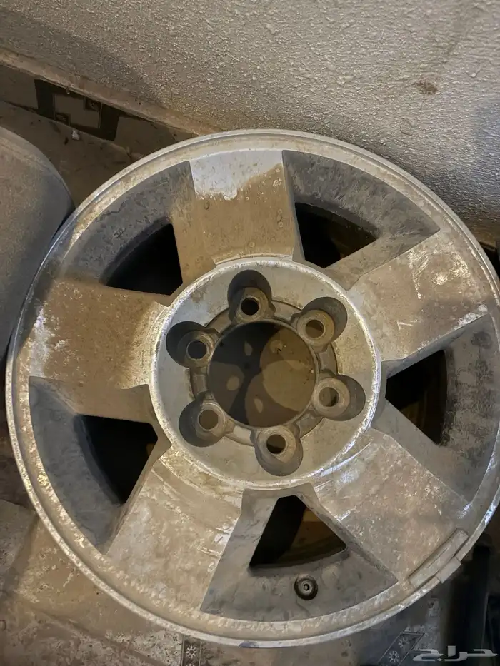 للبيع مراتب باترول وجنط اف جي 5