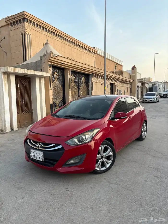 هيونداي هاتشباك 5