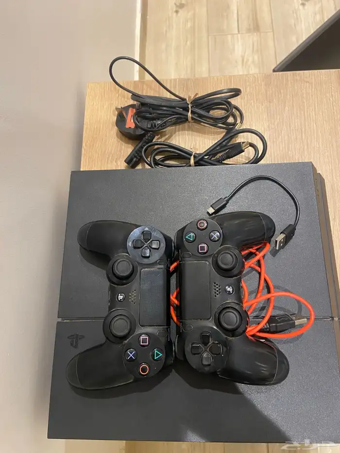 بلايستيشن 4 مع شاشة ويدتين   Playstation 4 8